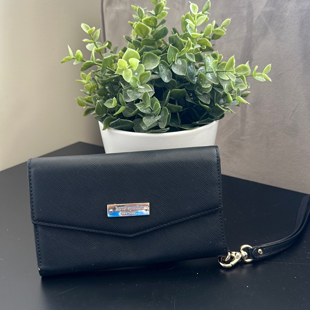 Kate Spade Black Wristlet (wallet + phone)